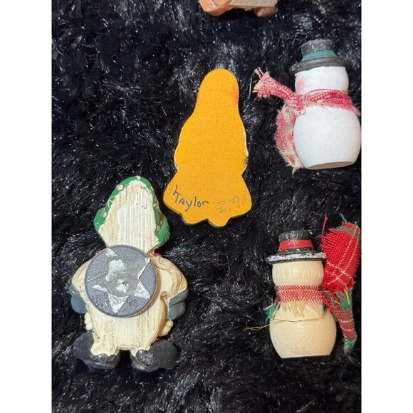 Vintage Christmas Miniature Figurines Lot Of 11 Holiday Decor - Picture 5 of 6